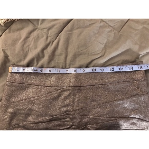 🌟 Express metallic bodycon skirt 💫 - Picture 4 of 4
